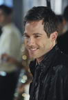 Luke Macfarlane photo